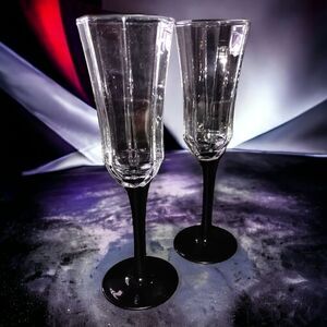 2 Luminarc Arcoroc Octime Domino Champagne Flutes Glasses France Set Black Stem.